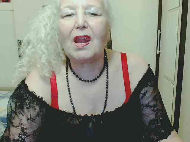 Model: GrannyWants