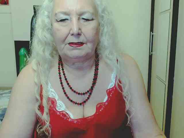 Model: GrannyWants