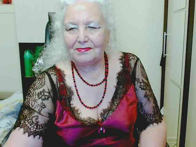 Model: GrannyWants