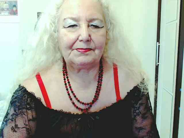 GrannyWants webcam