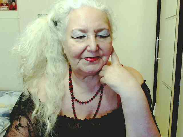 GrannyWants webcam