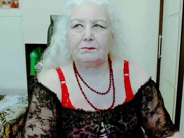 GrannyWants webcam