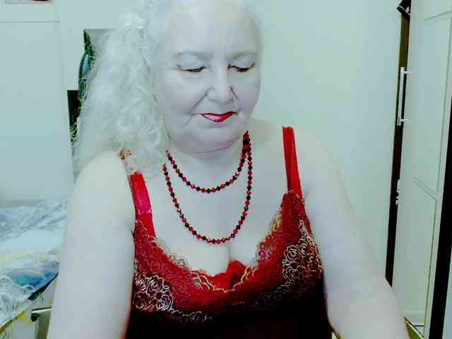 GrannyWants webcam