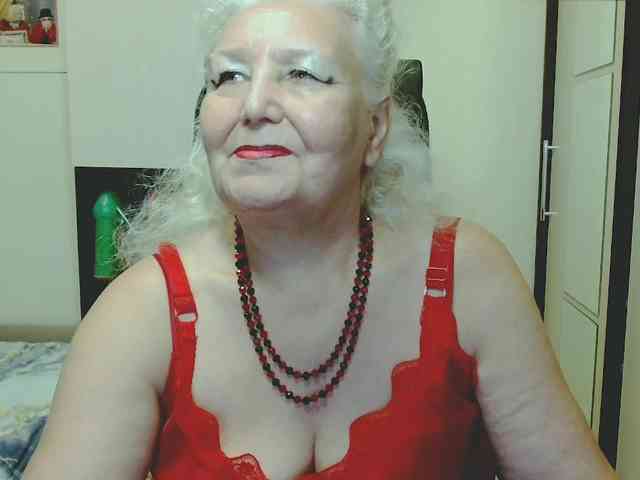 Model: GrannyWants