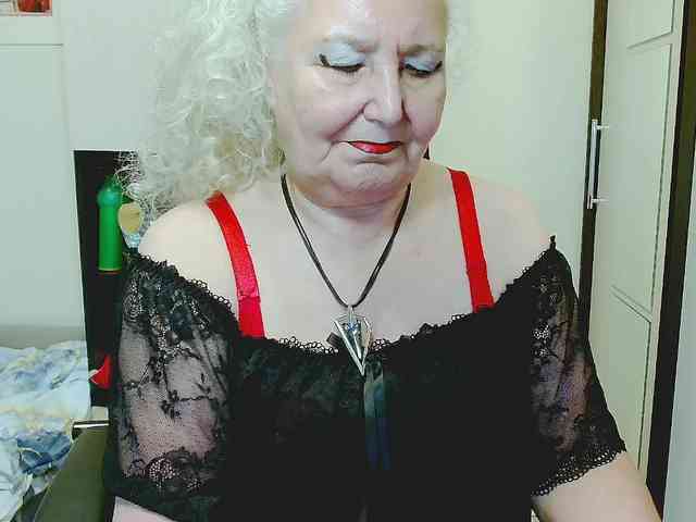 Model: GrannyWants