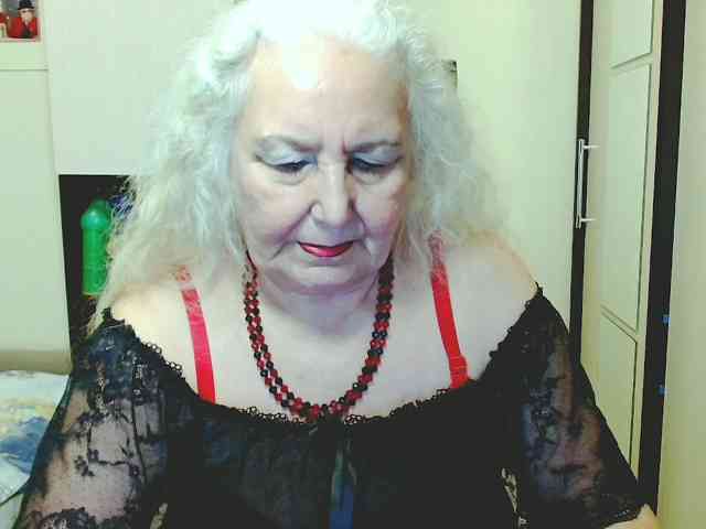 Model: GrannyWants