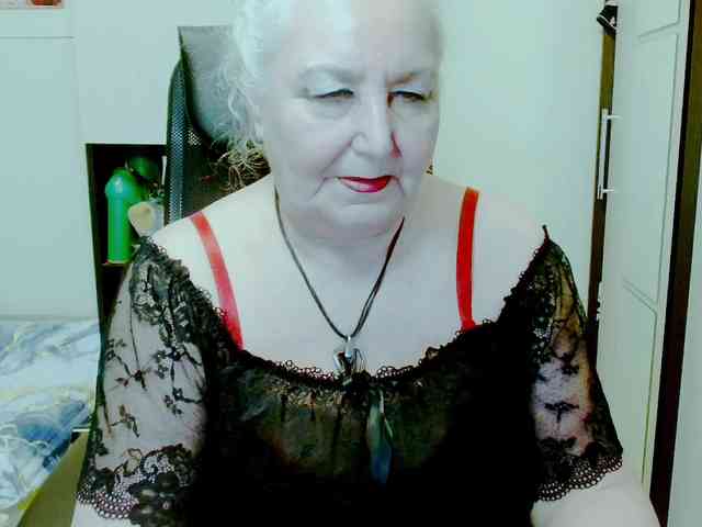 GrannyWants webcam