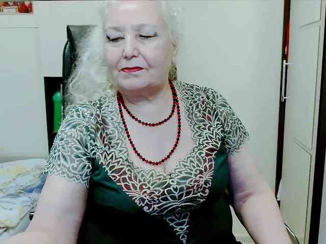 GrannyWants webcam