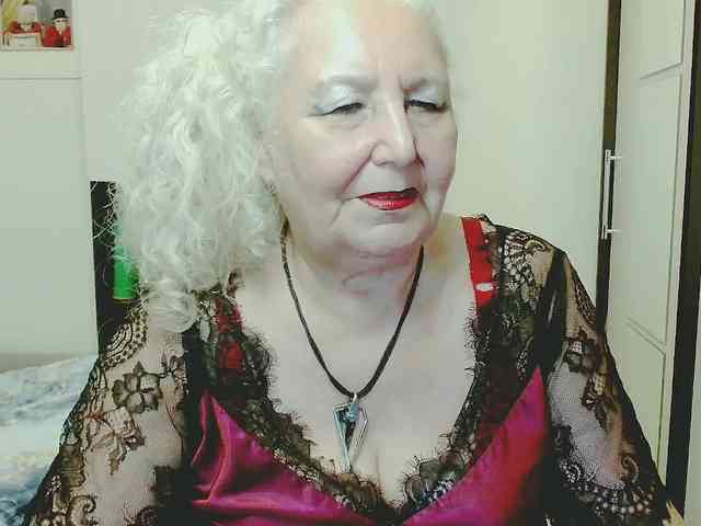 GrannyWants webcam
