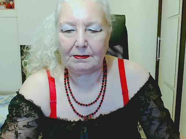Model: GrannyWants