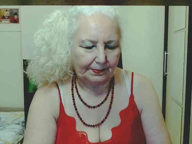 GrannyWants webcam