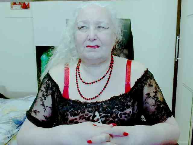 Model: GrannyWants