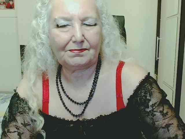 GrannyWants webcam