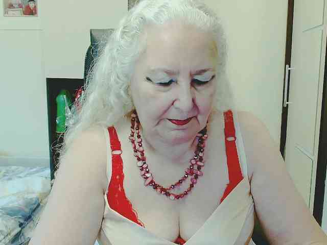 GrannyWants webcam