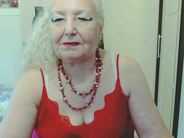 Model: GrannyWants