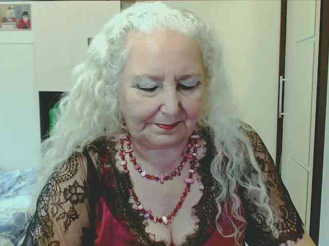 GrannyWants webcam