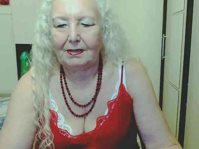 GrannyWants webcam