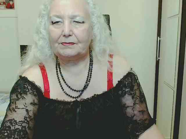 GrannyWants webcam