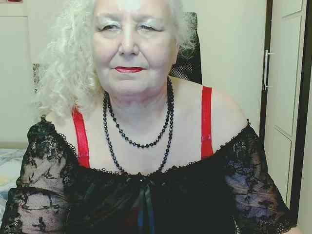Model: GrannyWants