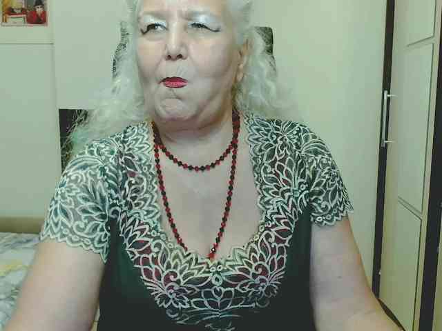 GrannyWants webcam