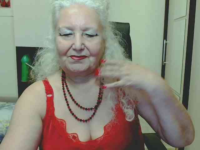GrannyWants webcam