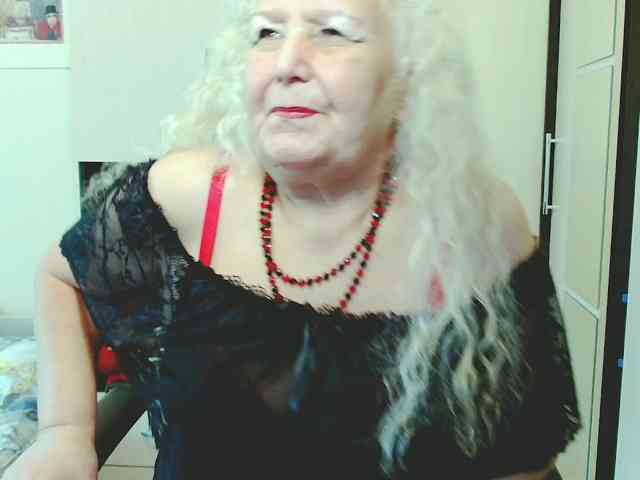 Model: GrannyWants