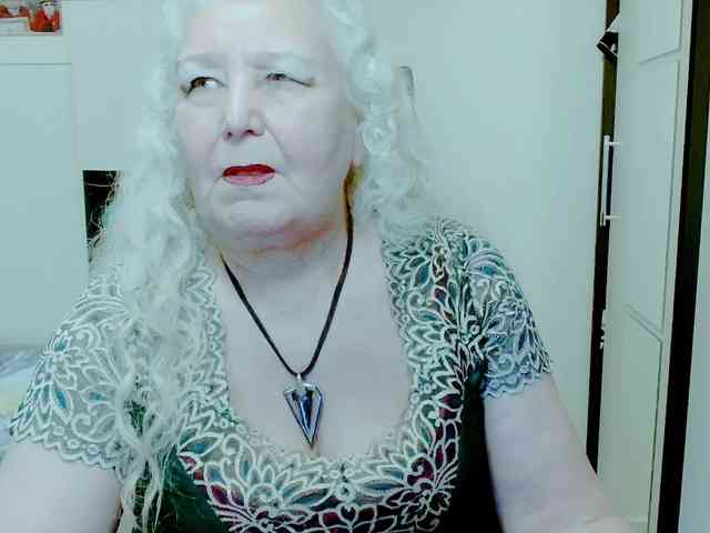 GrannyWants webcam