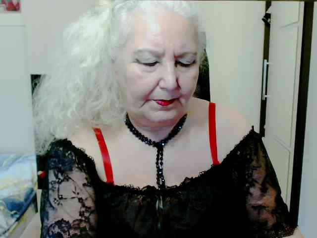 GrannyWants webcam