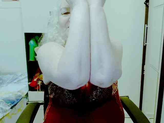 Model: GrannyWants