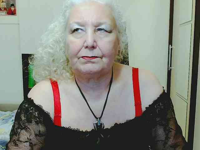 Model: GrannyWants