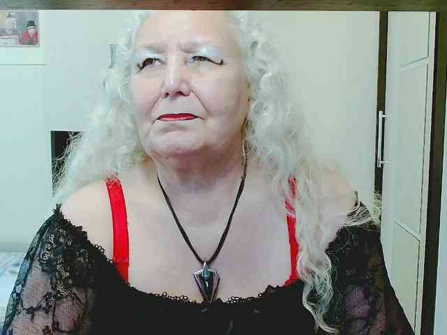 GrannyWants webcam