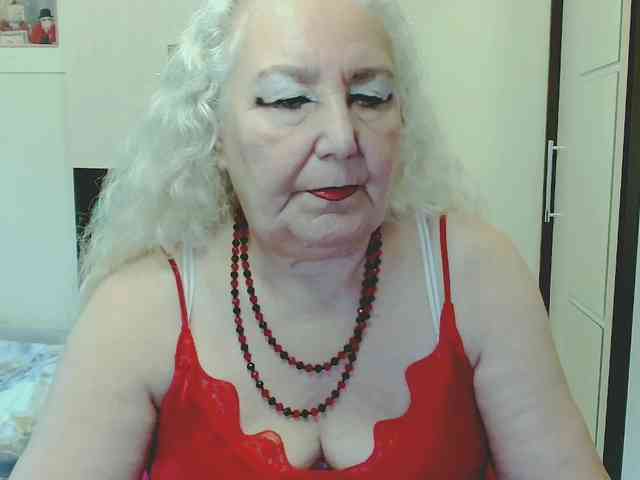Model: GrannyWants