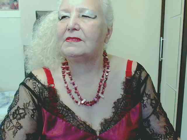 Model: GrannyWants