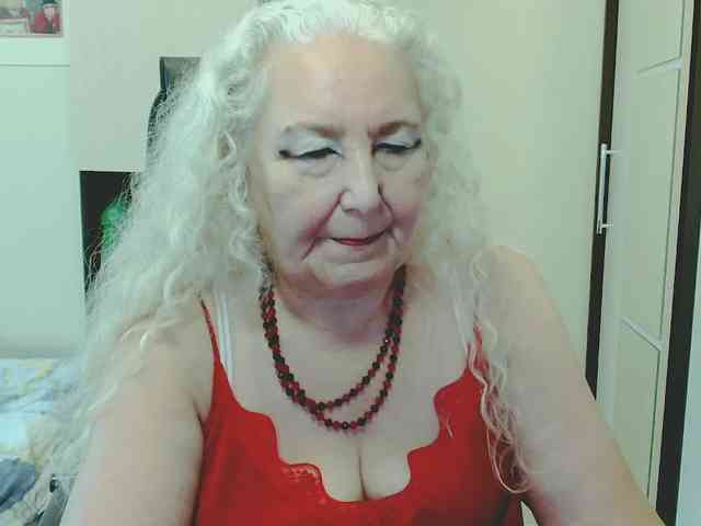 GrannyWants webcam