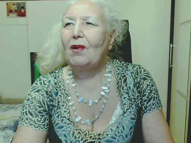 Model: GrannyWants