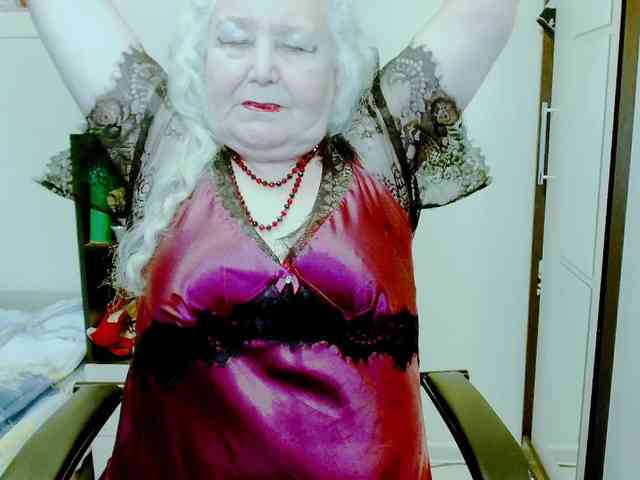GrannyWants webcam