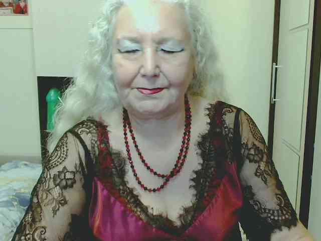 GrannyWants webcam