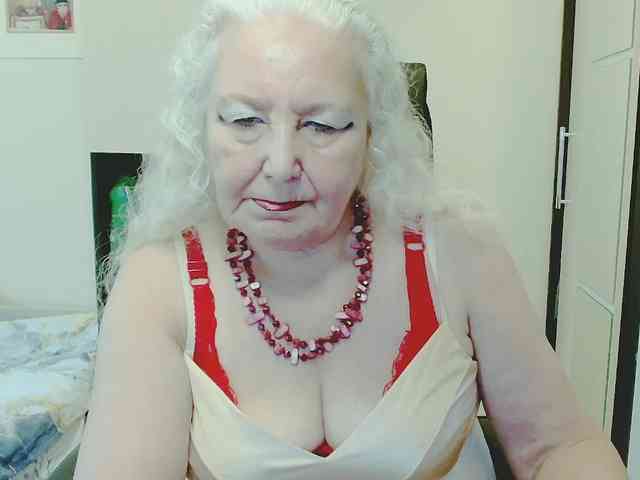 GrannyWants webcam
