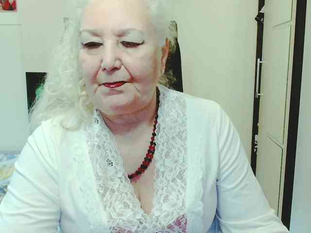 GrannyWants webcam