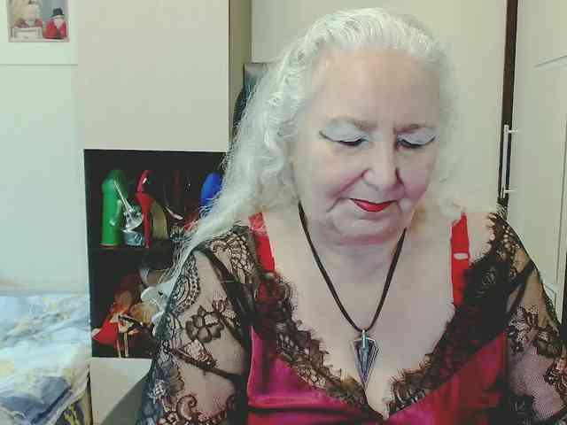 Model: GrannyWants