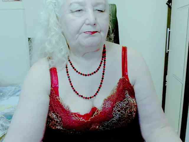 Model: GrannyWants