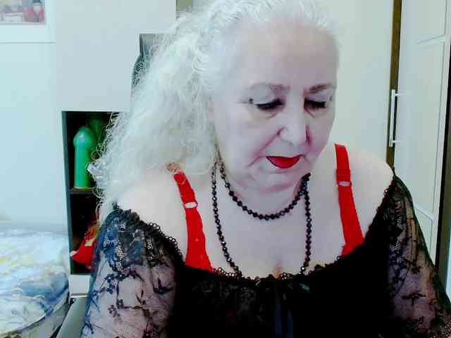 GrannyWants webcam