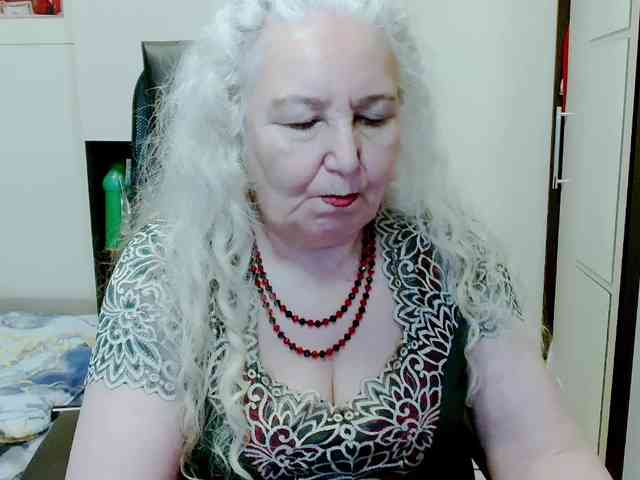 GrannyWants webcam