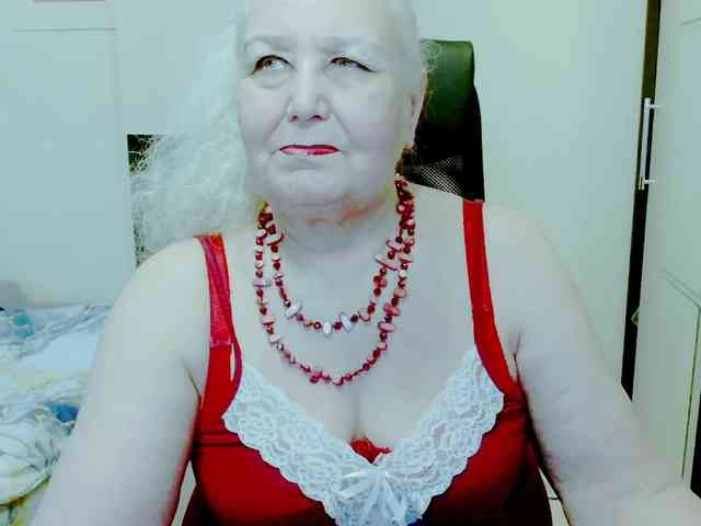 Model: GrannyWants