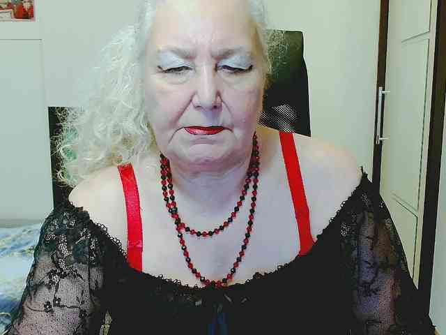 Model: GrannyWants