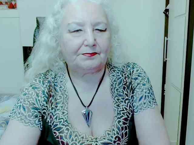 GrannyWants webcam