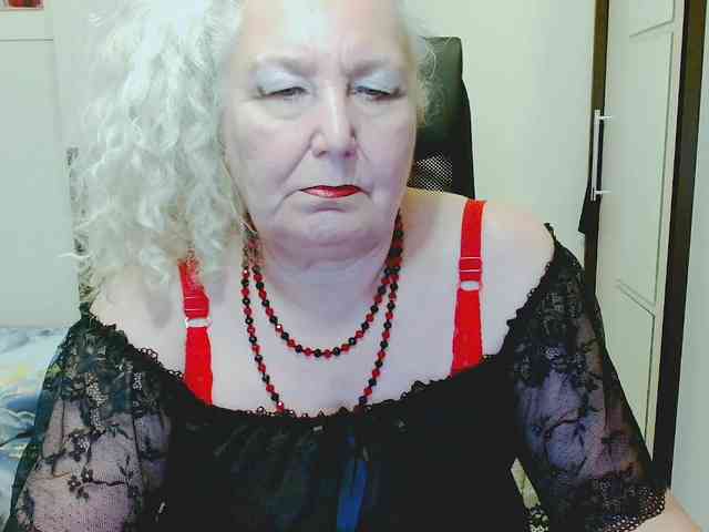 GrannyWants webcam
