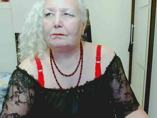 GrannyWants webcam