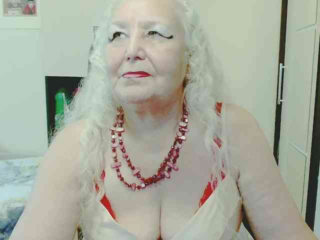 Model: GrannyWants
