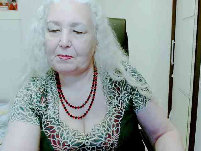 GrannyWants webcam